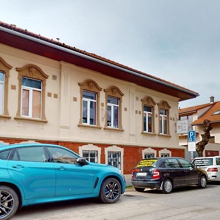 Villa City Park Kosice Bagian luar foto