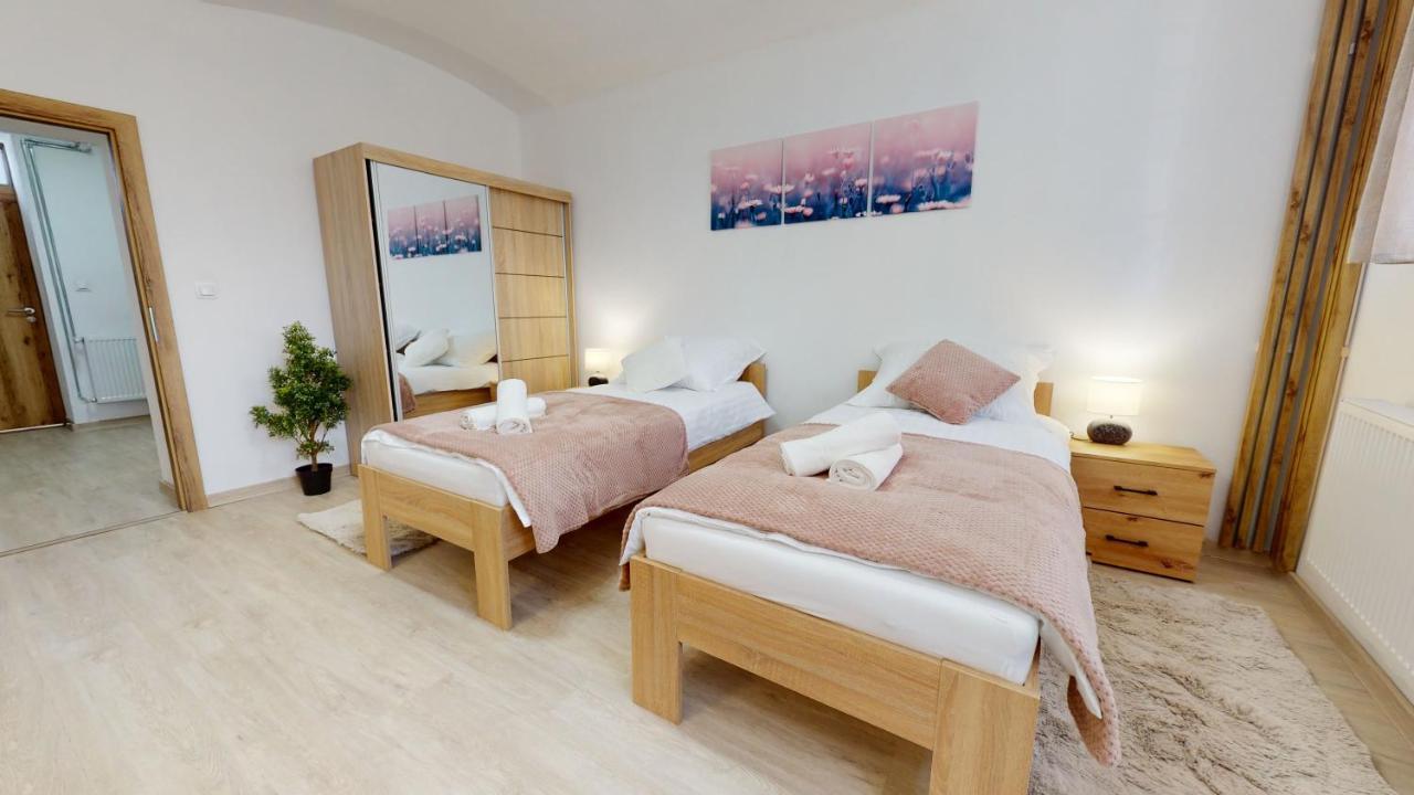 Villa City Park Kosice Bagian luar foto